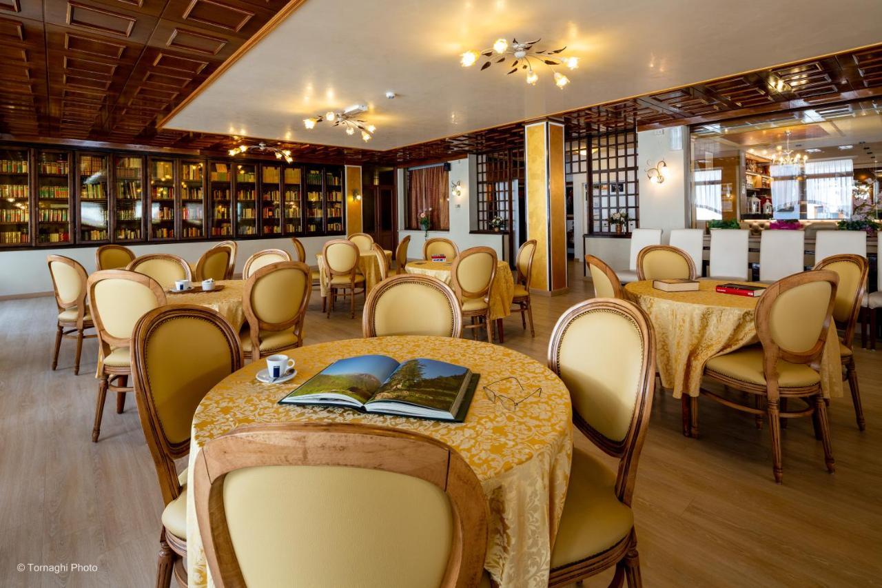 Hotel Alpen 안달로 외부 사진
