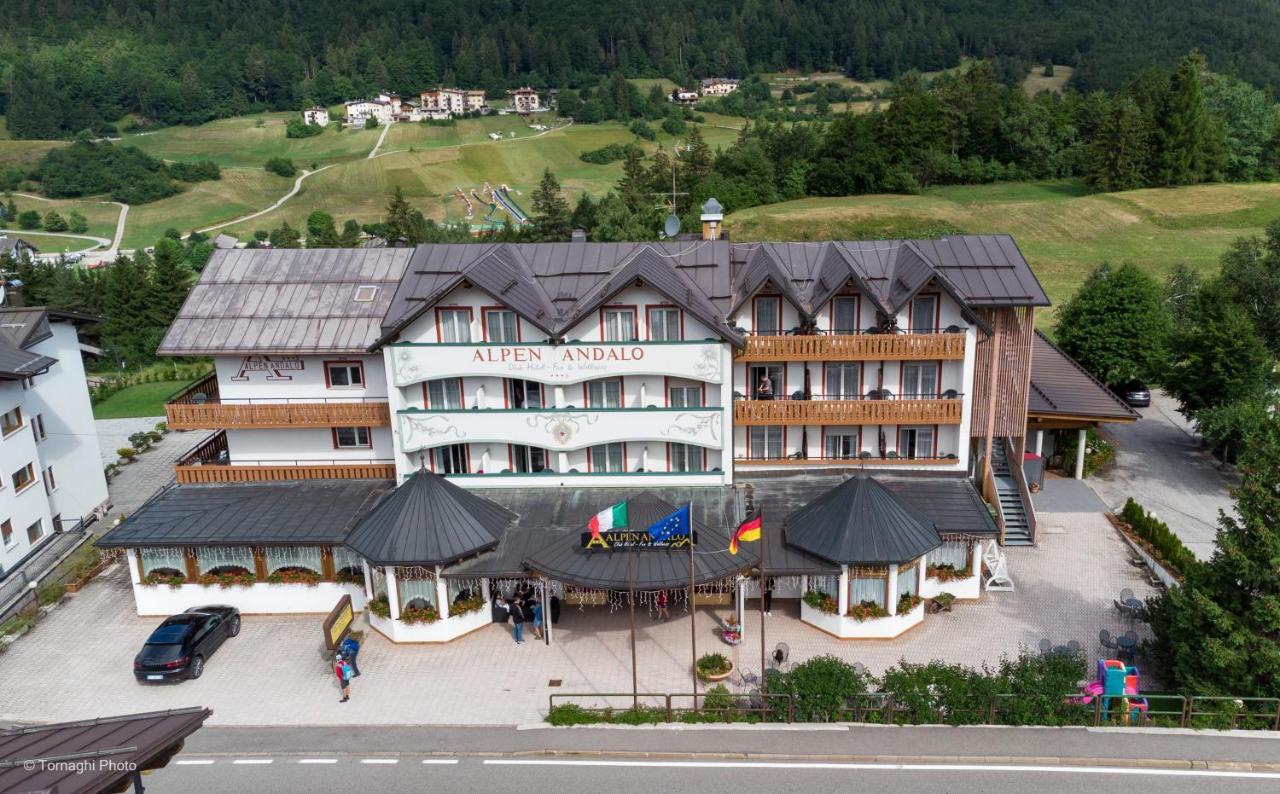 Hotel Alpen 안달로 외부 사진